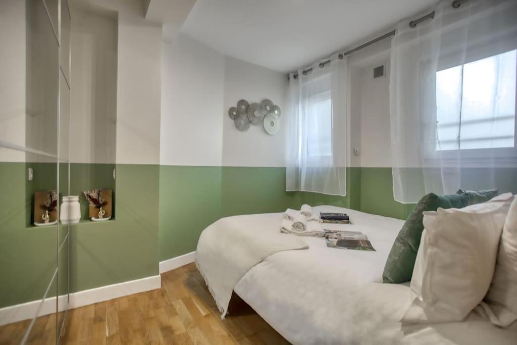 Amazing Apart New Bastille 3 Bedrooms 2 Bathrooms Parigi Esterno foto